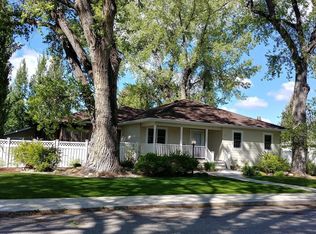 16 4th Ave SW, Choteau, MT 59422