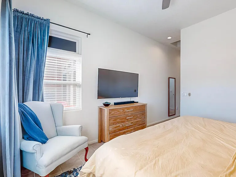4204 Vida Verde Ln NE — Photo 15