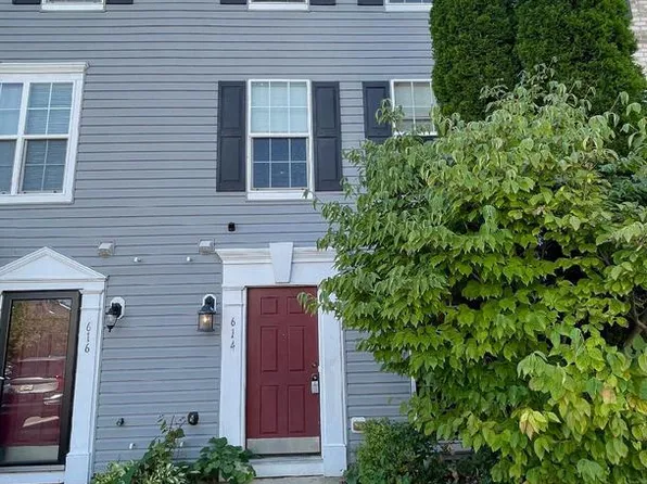 614 Cawley Dr, Frederick, MD 21703