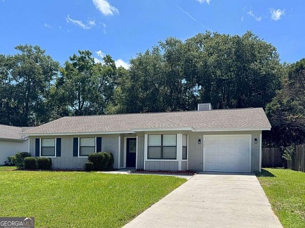 502 Sunnyside Ct