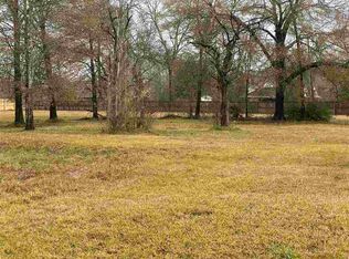 4020 Bennett Rd, Beaumont, TX 77708