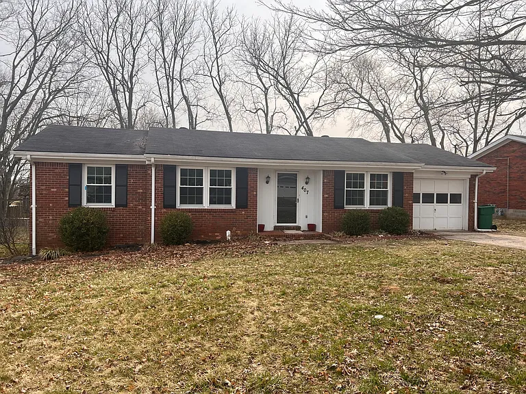 407 Knobview Dr — Photo 1