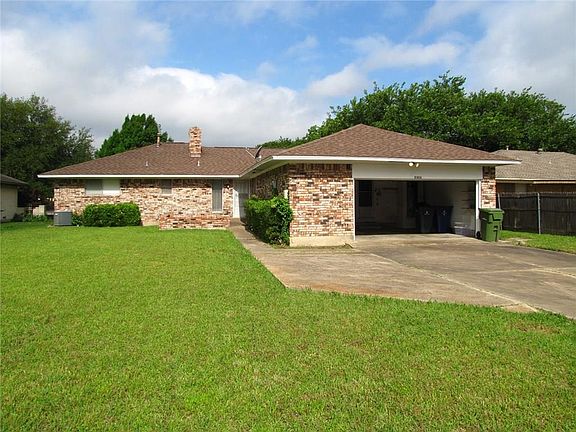 2nd image of 2306 Longridge Dr