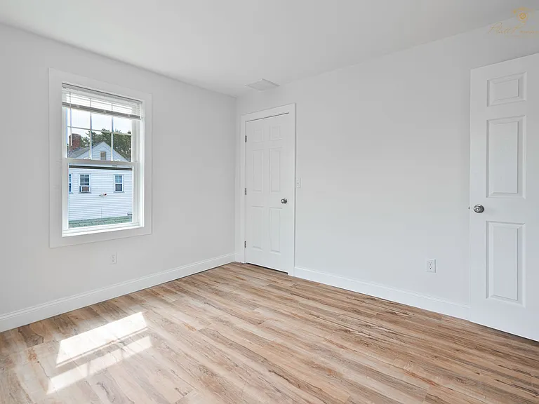 9 Colwell St #2 — Photo 4
