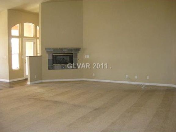 4th image of 2040 S Tenaya Way