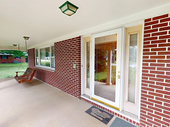 4th image of 736 Rambo Ln