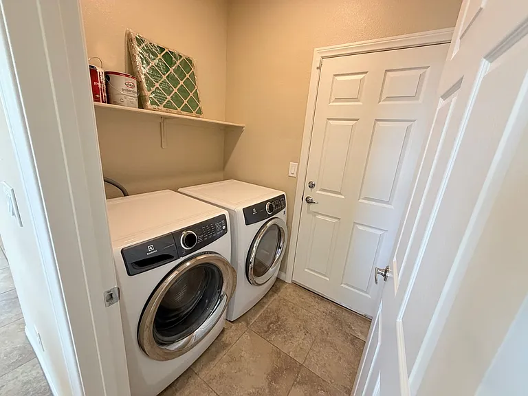 4345 Stardusk Falls Ave — Photo 19