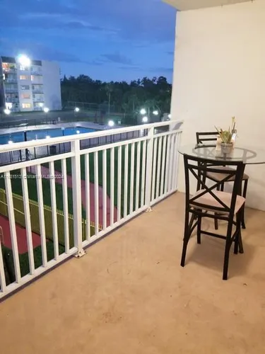 186 NW Miami Ct #2-325 Photo 1