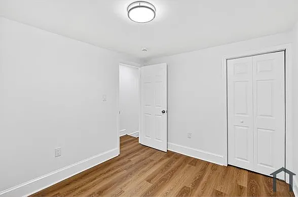 1821 E Oakdale St — Photo 3