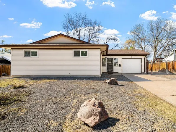 41 Loch Lomond Ln, Pueblo, CO 81001