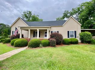 209 S Almond St, Ocilla, GA 31774