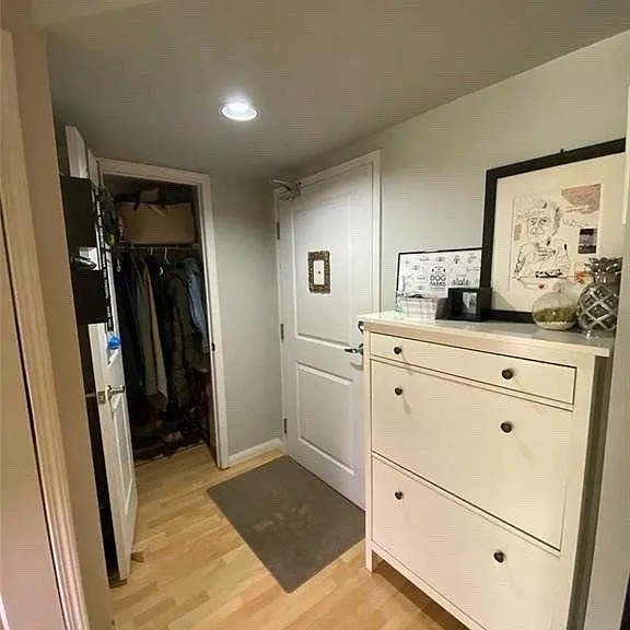 15 Stafford St #406 — Photo 4
