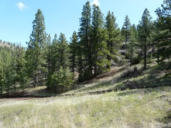 387 Dearborn River Rd, Cascade, MT 59421