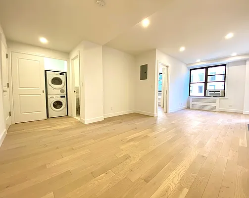 Rented by The Dermot Realty Management Company | media 13