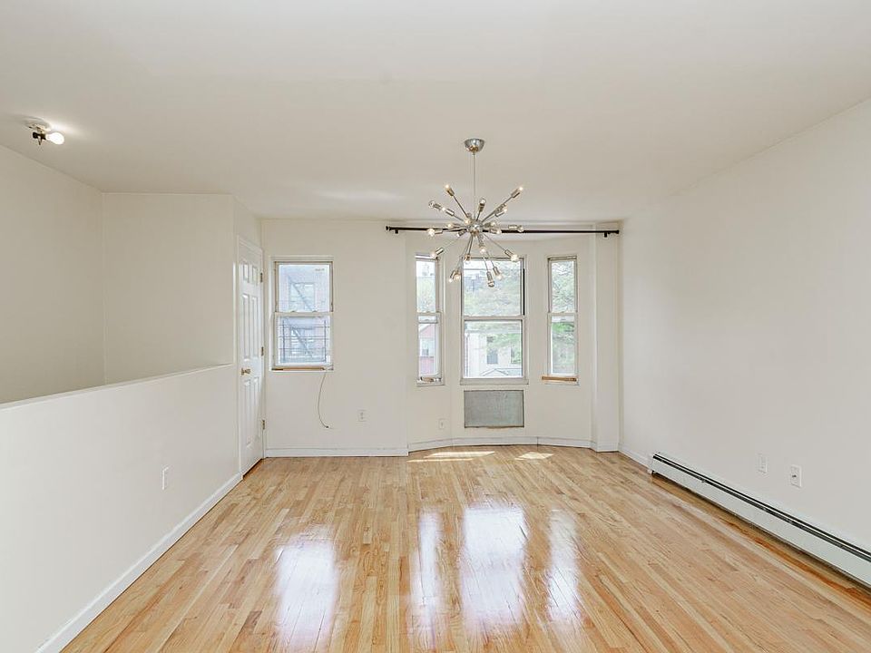 1st image of 1337 Park Pl APT 2