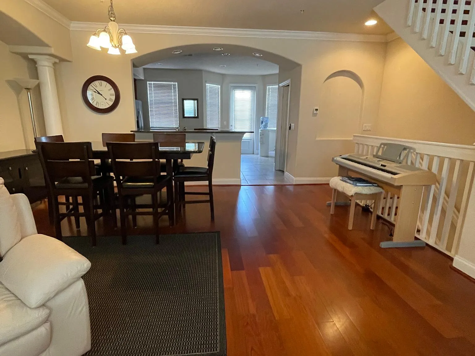 1733 Prospect Ave — Photo 3