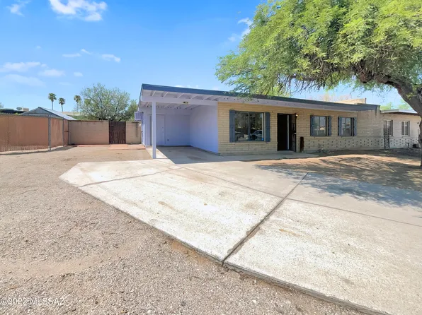 2390 S Window Rock Pl, Tucson, AZ 85710