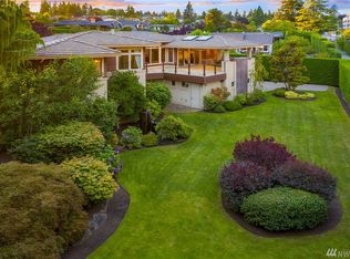 903 Belfair Rd, Bellevue, WA 98004