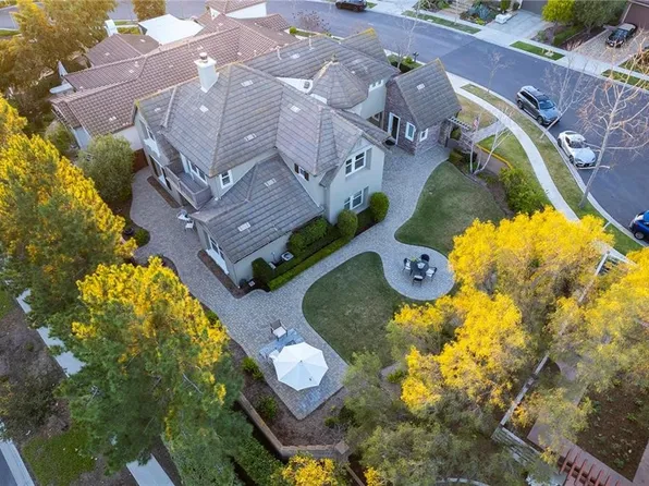 6 Shepherd Ct, Mission Viejo, CA 92694