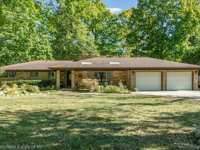 30480 Springland St, Farmington Hills, MI, 48334