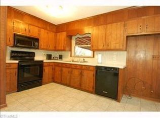 145 Charles Rd, King, NC 27021