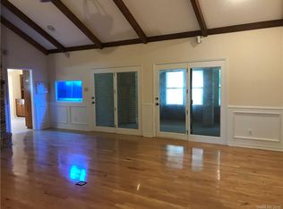 5420 Coach Rd, Bossier City, LA 71111