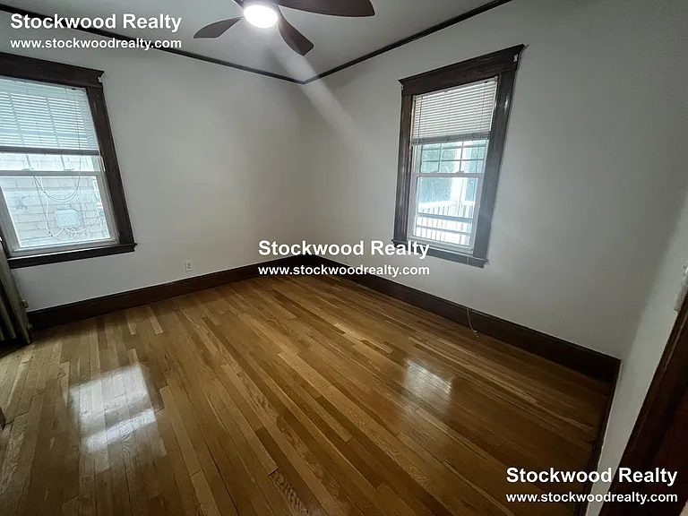 72 Harvest St #1R — Photo 37