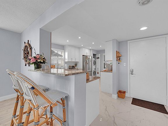 3rd image of 1 Harbourside Drive #4-607