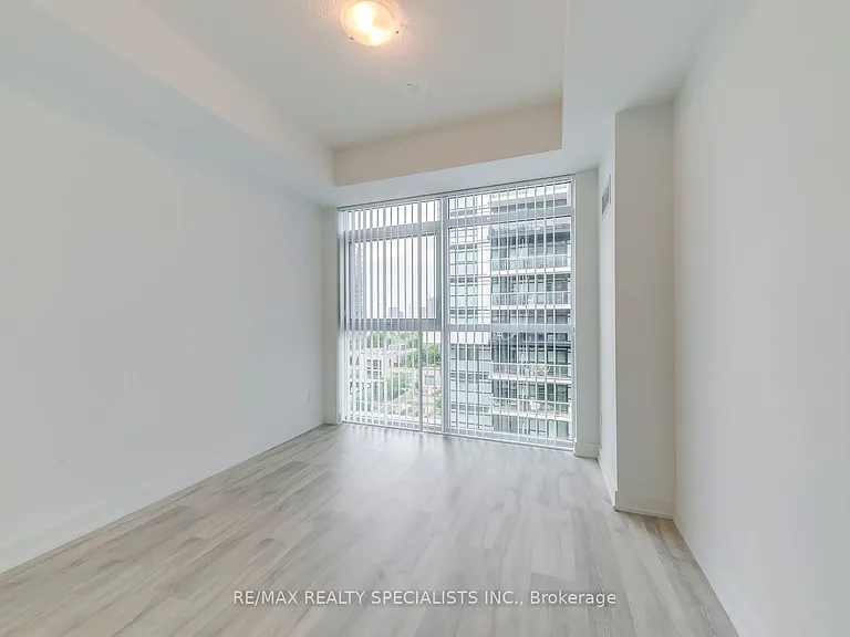 251 Manitoba St #914 — Photo 27