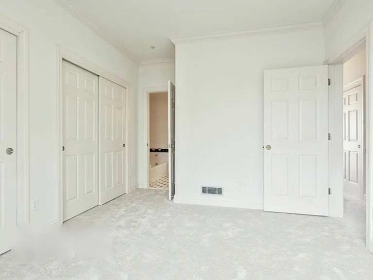 2130 Beach St #202 — Photo 7