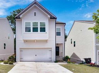 197 Hiram Park Dr, Hiram, GA 30141