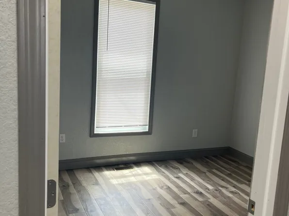 216 N Sheridan St #1, Bay City, MI 48708