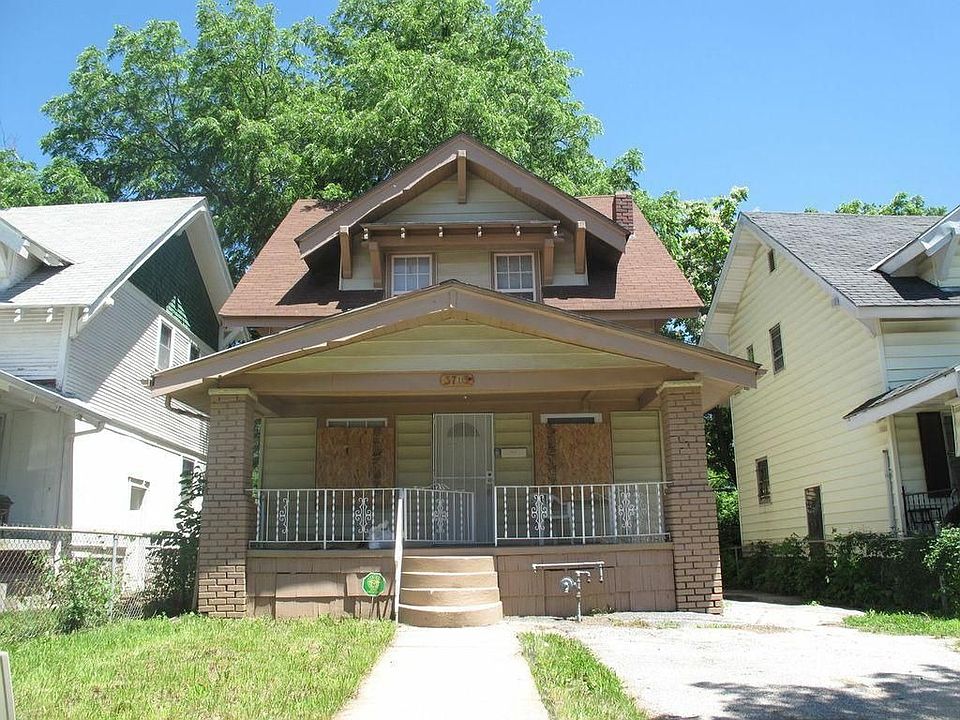 1st image of 3703 College Ave