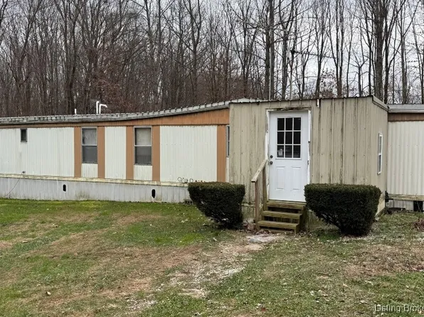 11127 Nadorff Road, Greenville, IN 47124
