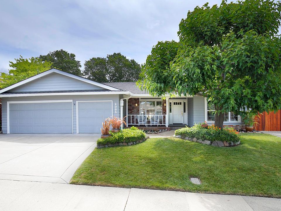 1st image of 2305 Lariat Ln