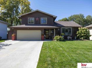 1412 Willow Ave, Bellevue, NE 68005