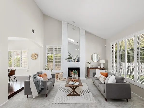 1267 Avocado Summit Dr, El Cajon, CA 92019