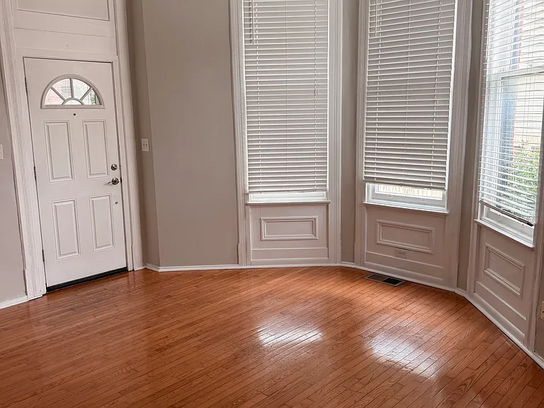 5975 Alder St — Photo 34