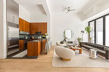 17 Bergen Street, #1