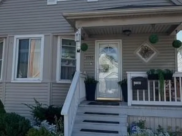 2282 Norwalk St, Hamtramck, MI 48212