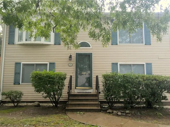 200 Bend St, Warwick, RI 02889