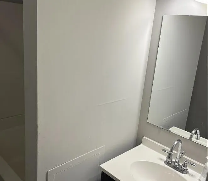 Upstairs bathroom