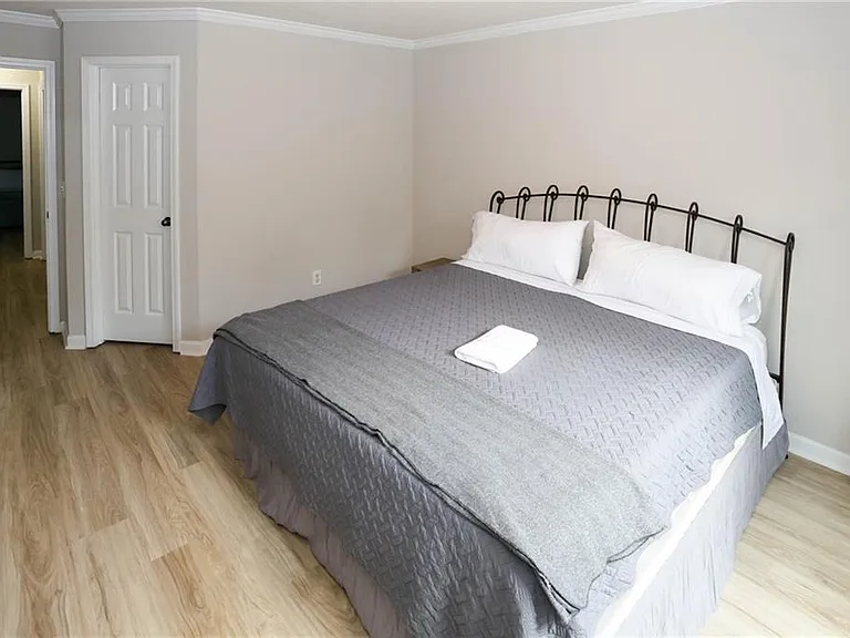 7116 Blairs View Ct #7 — Photo 16