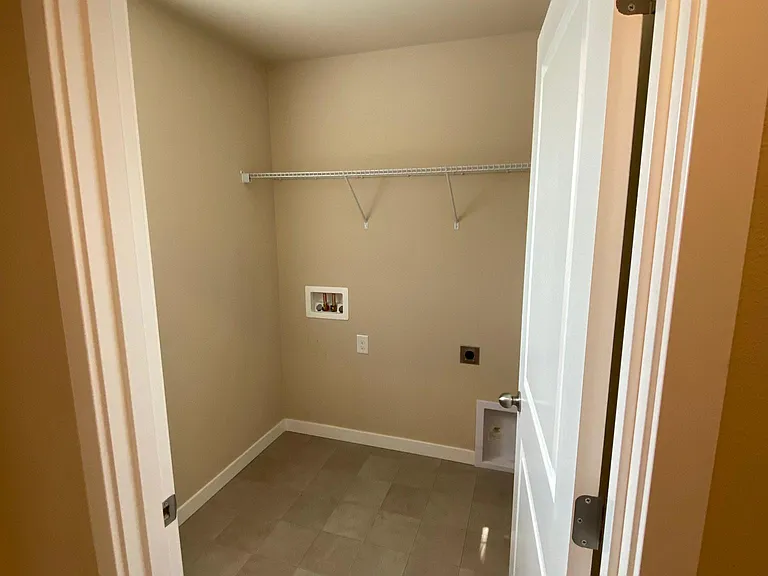 9108 Aster St SE — Photo 27