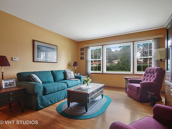 2nd image of 2467 Eisenhower Dr