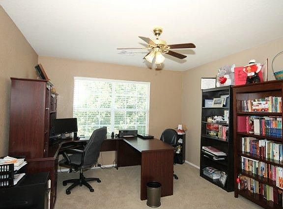3rd image of 9000 Roanoke Ct