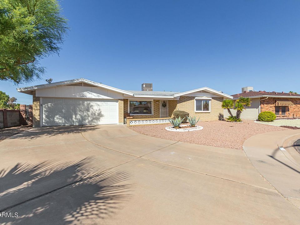 1st image of 4014 E Carmel Cir