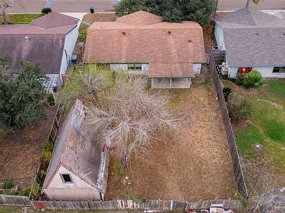 4th image of 4201 S Houston Dr