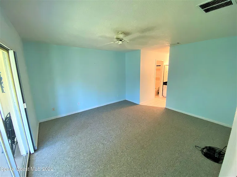 141 Aquarius Way #14-F — Photo 9