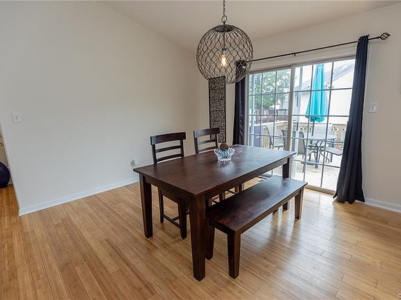5th image of 2600 Jacobway Ct